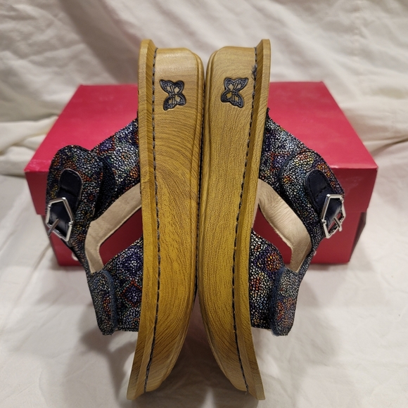 Alegria Peggy Aztec Dottie women's size 38 sandals - Picture 6 of 16